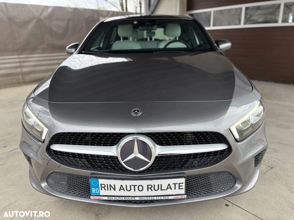 Mercedes-Benz A 180 d 7G-DCT - 3