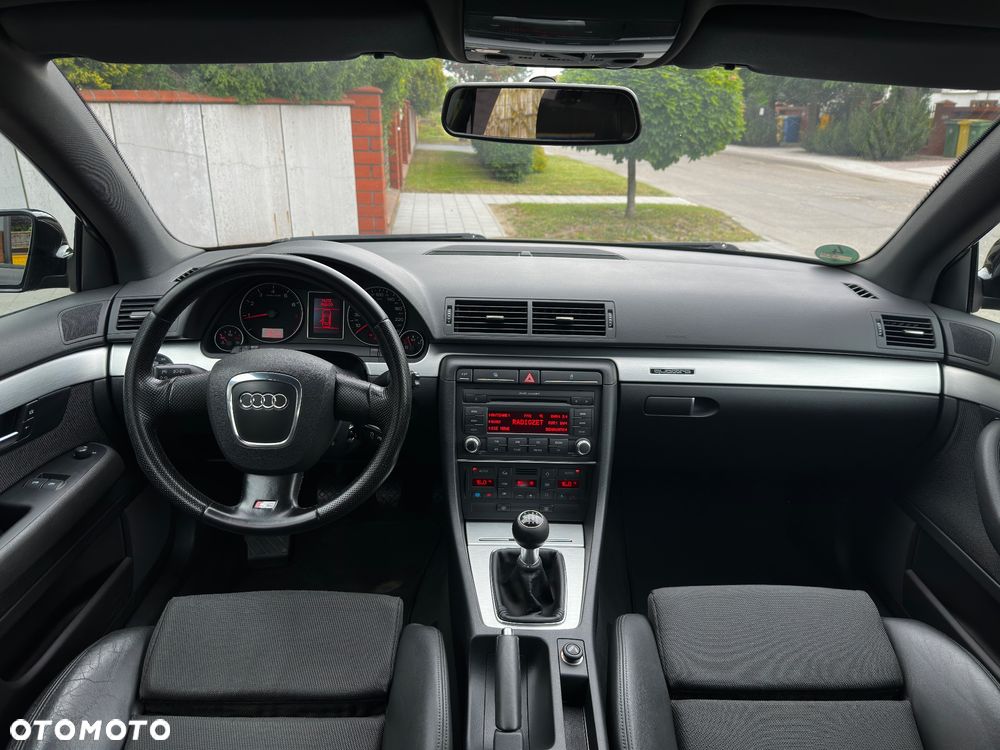 Audi A4 Avant 1.8T Quattro - 17