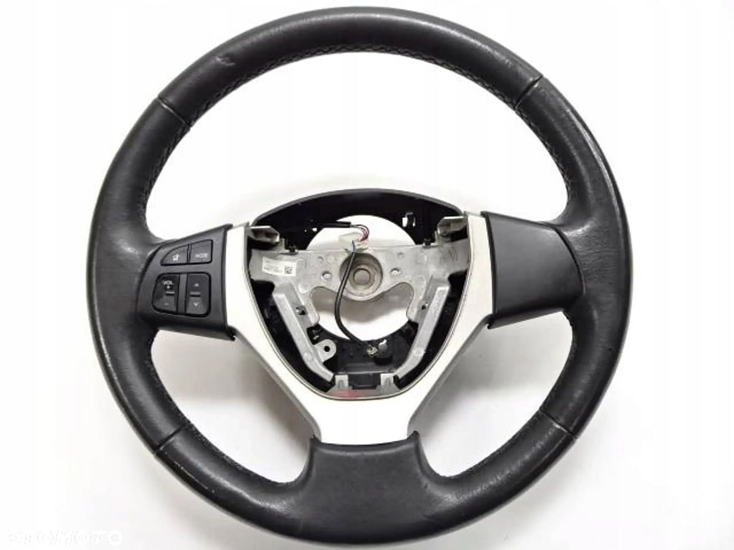 Kierownica SKÓRA MULTI Suzuki Swift MK7 - 1