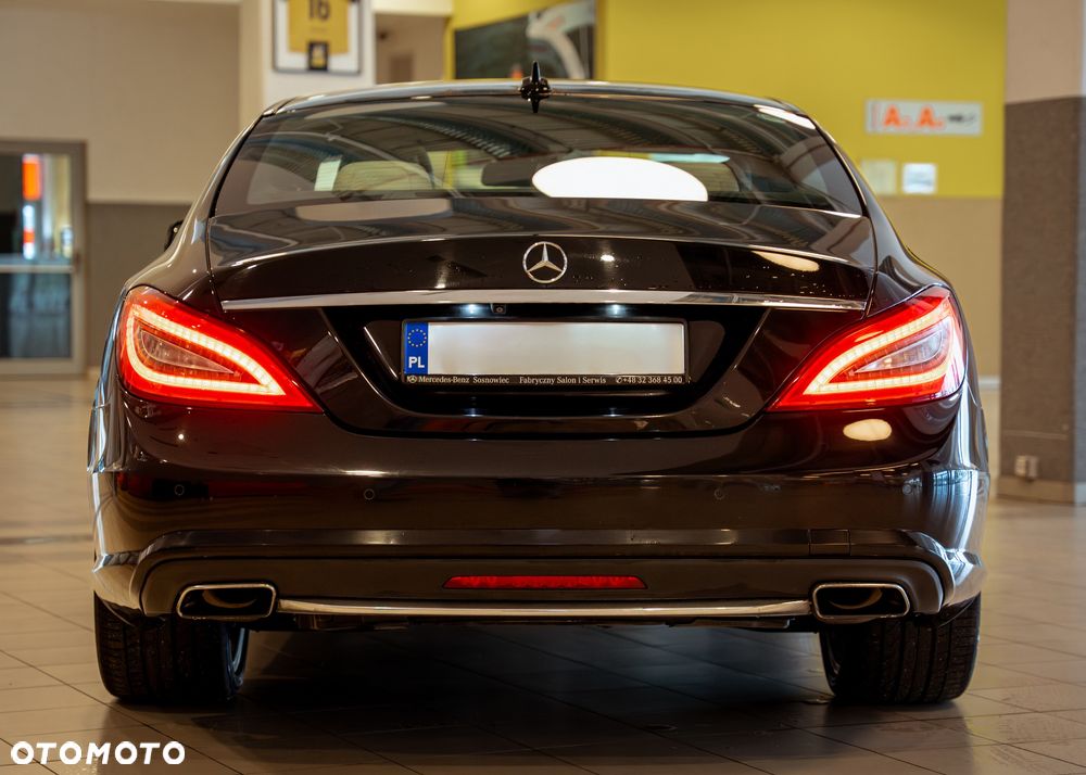 Mercedes-Benz CLS 500 4-Matic BlueEff - 9