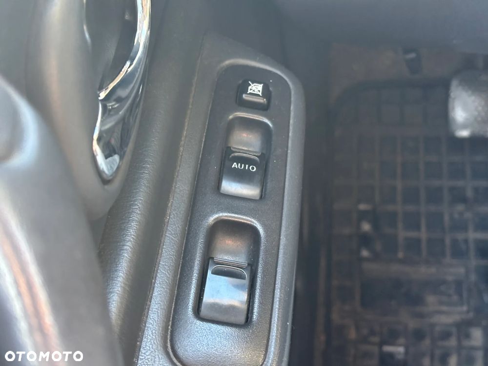 Suzuki Jimny 1.3 - 8