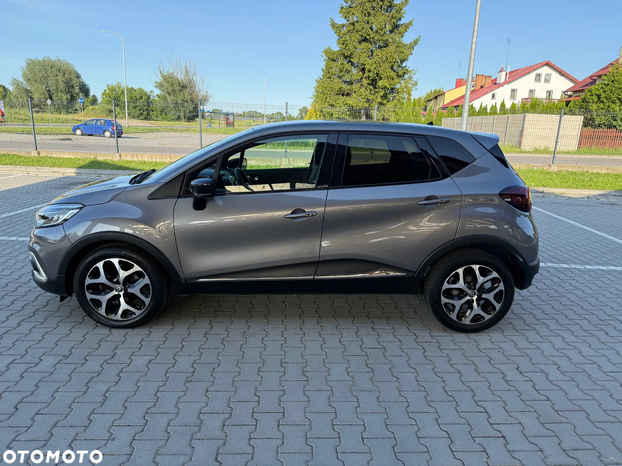 Renault Captur 1.5 dCi Zen EDC - 10