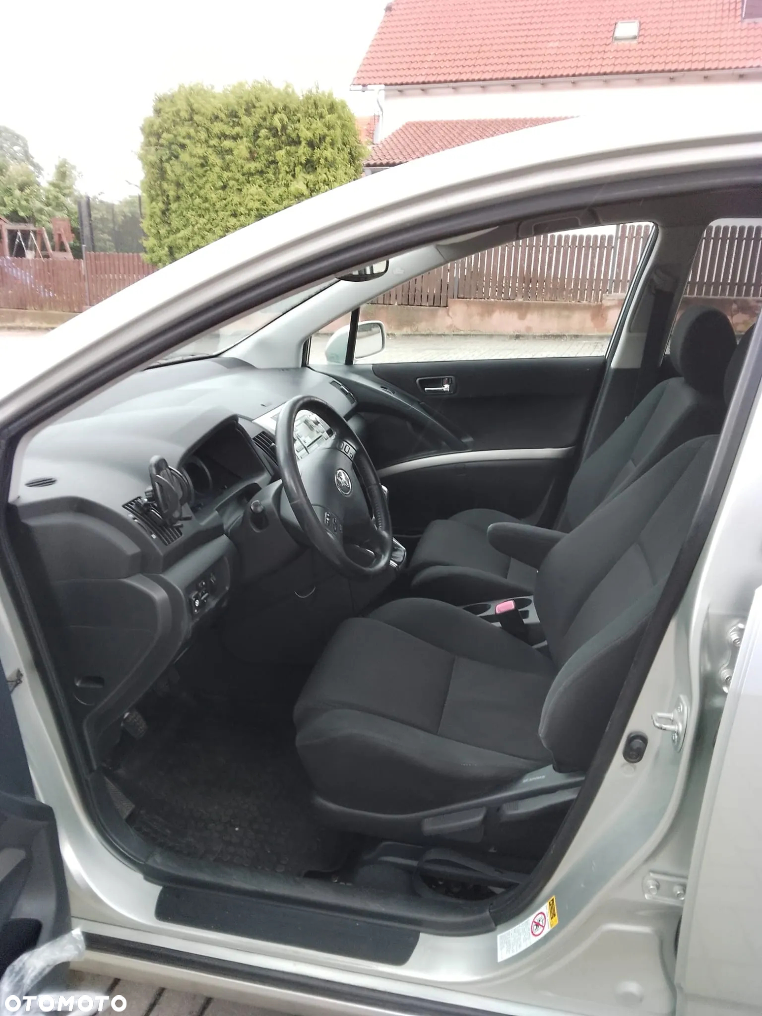 Toyota Corolla Verso 1.8 Prestige 7os - 4