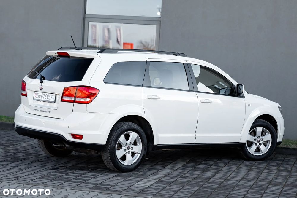 Fiat Freemont 2.0 Multijet 16V DPF Urban - 10