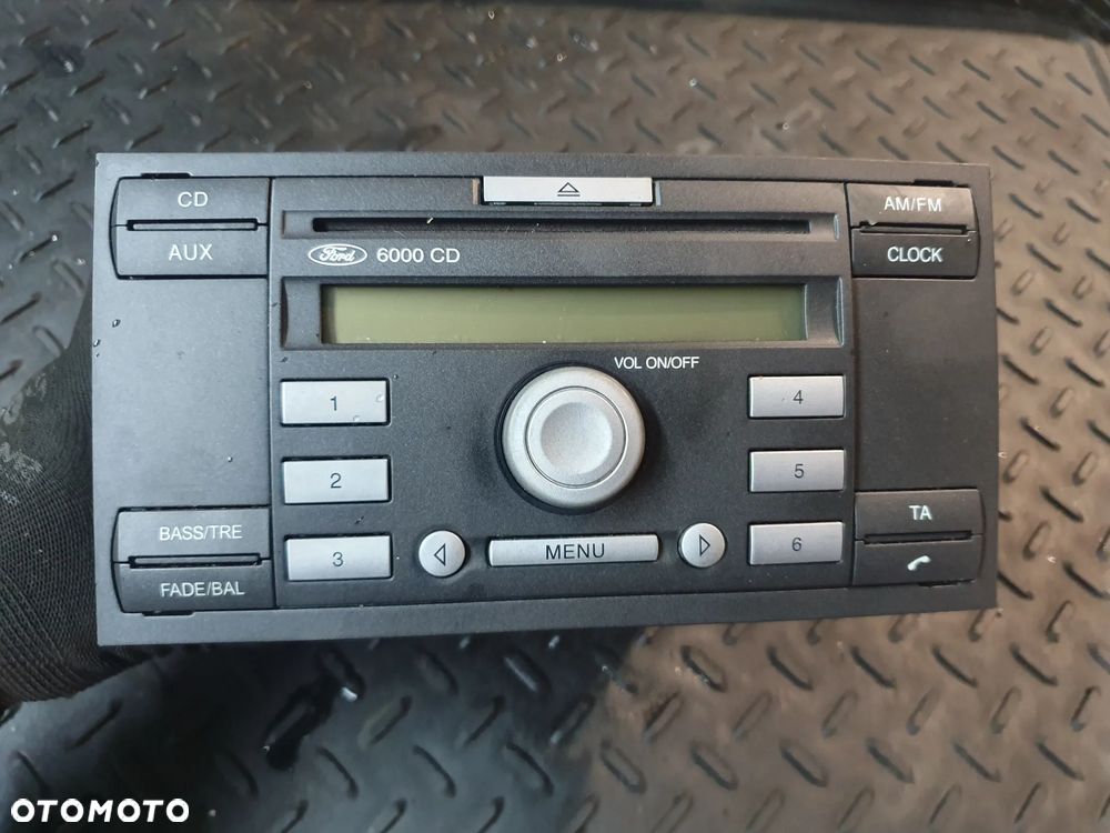FORD FUSION LIFT FIESTA FOCUS RADIO CD   6S61-18C815-CB - 1