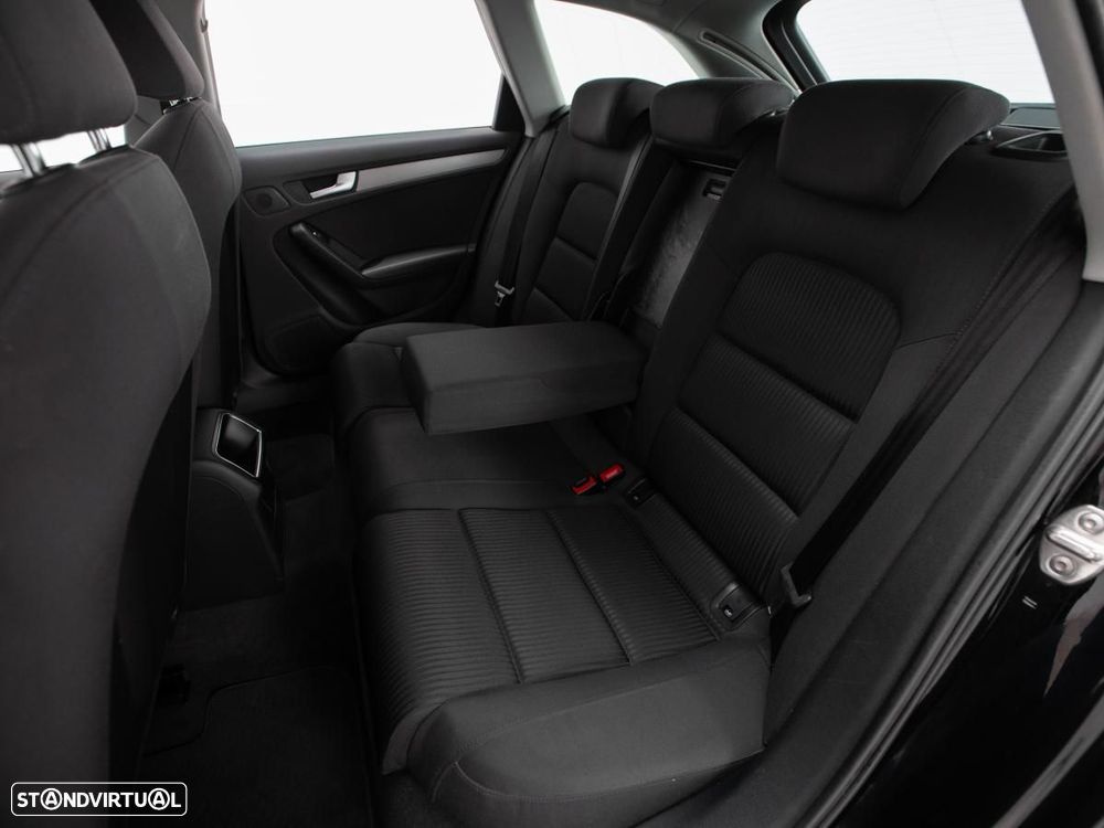 Audi A4 Avant - 10