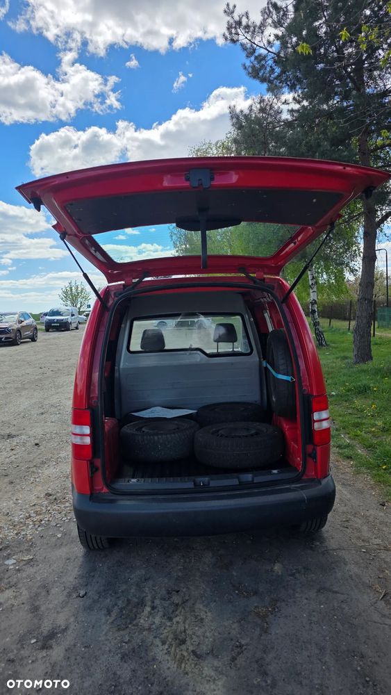 Volkswagen Caddy - 22