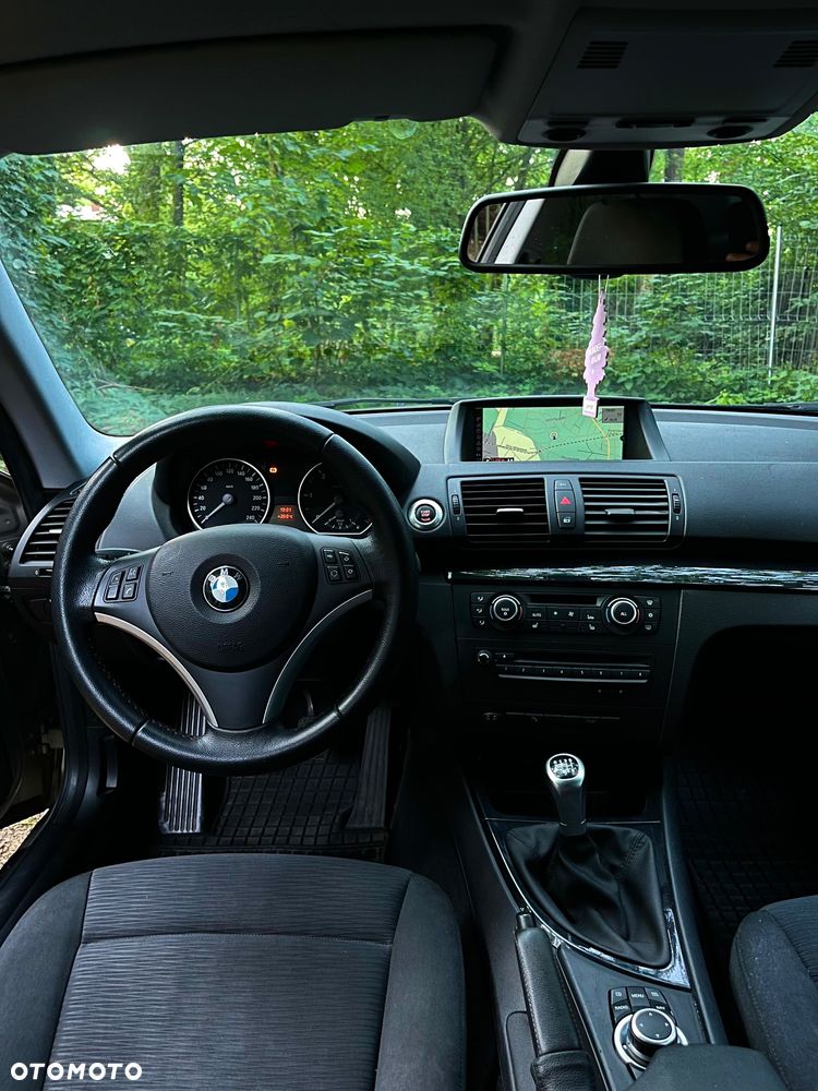 BMW Seria 1 - 10