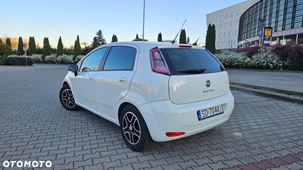 Fiat Punto 2012 - 8