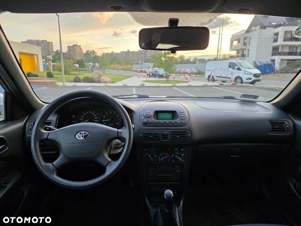 Toyota Corolla 1.4 - 9