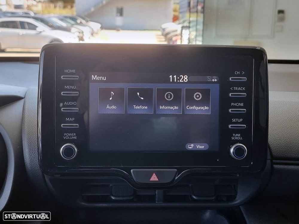 Toyota Yaris Cross 1.5 HDF Comfort - 22