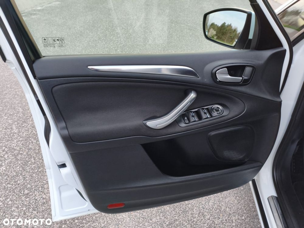 Ford S-Max 1.6 TDCi DPF Titanium - 29