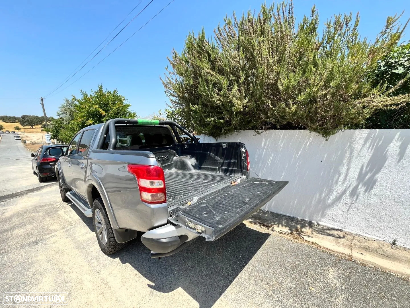 Mitsubishi L200 2.4 DI-D CD Intense Strakar 4WD - 11