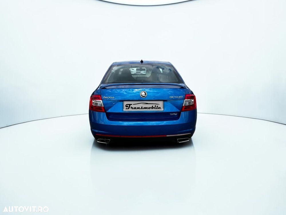 Skoda Octavia 2.0 TDI RS - 10