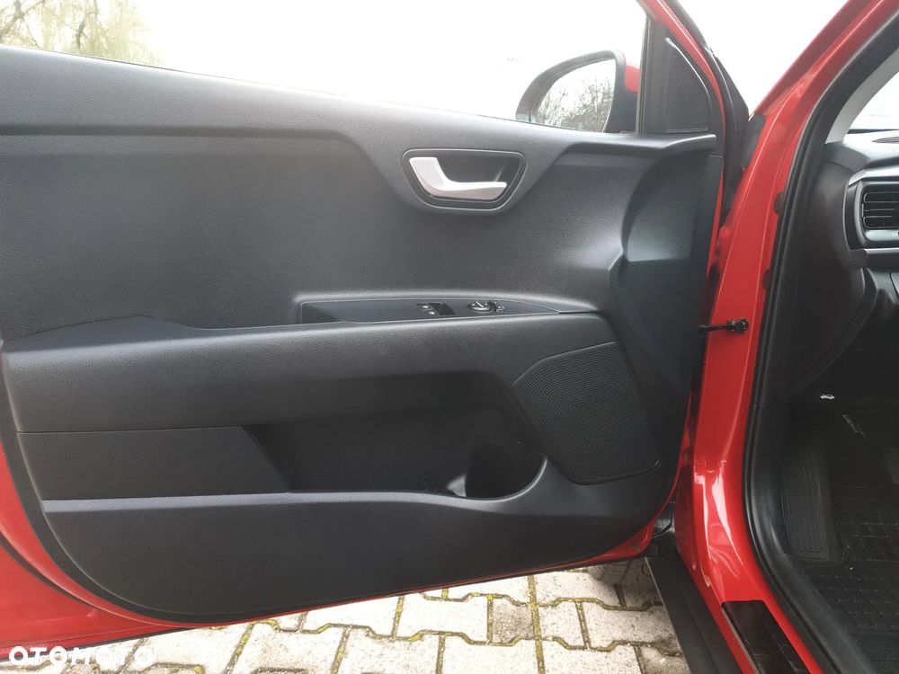 Kia Stonic 1.0 T-GDI M - 10