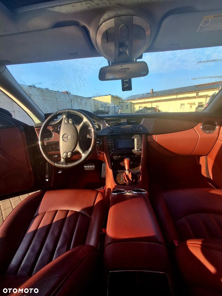 Mercedes-Benz CLS 350 7G-TRONIC - 15