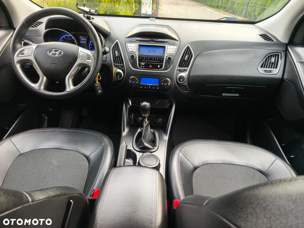 Hyundai ix35 2.0 2WD Comfort - 18