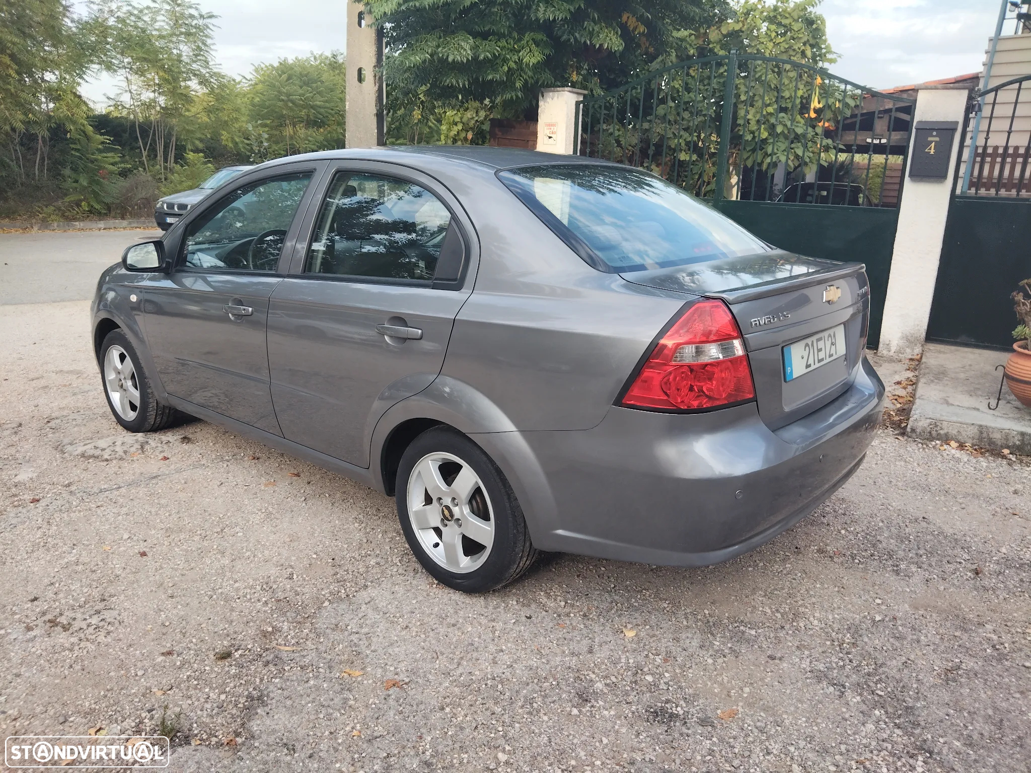 Chevrolet Aveo 1.2 LS - 2