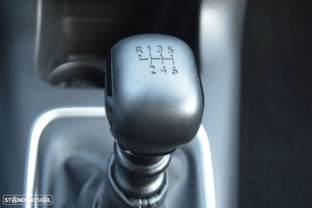 Citroën C3 1.2 PureTech Max - 25