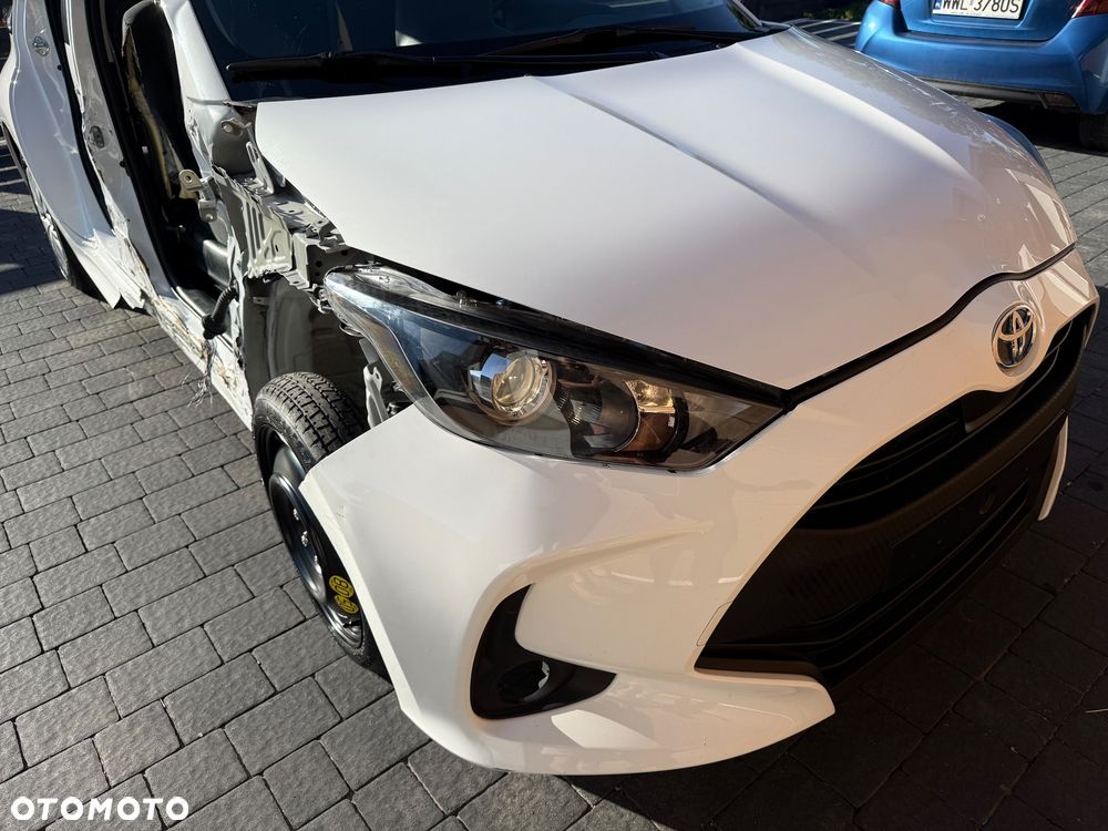 Toyota Yaris Hybrid 1.5 Active - 11
