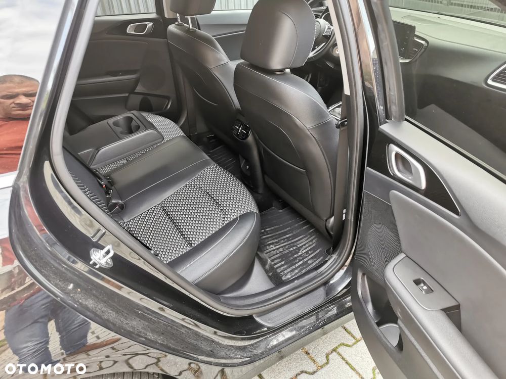 Kia Ceed 1.5 T-GDI L DCT - 16