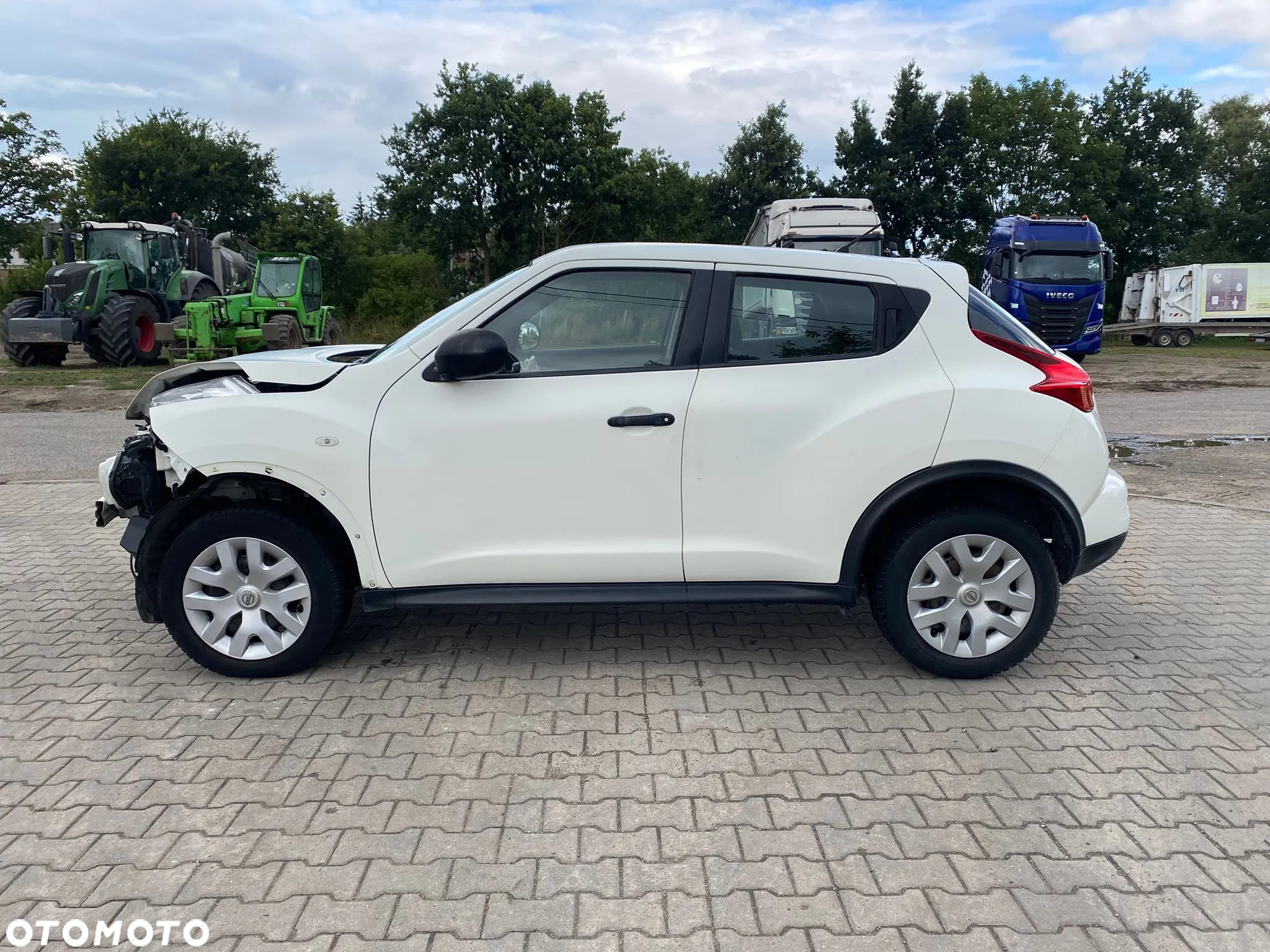 Nissan Juke 1.6 Visia - 8