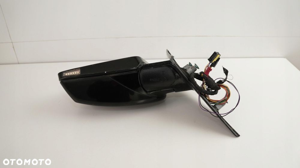 LUSTERKO LEWE BMW E64 03-07R 12PIN 475 - 6