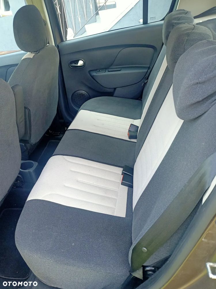 Dacia Sandero 0.9 TCe Laureate S&S - 5