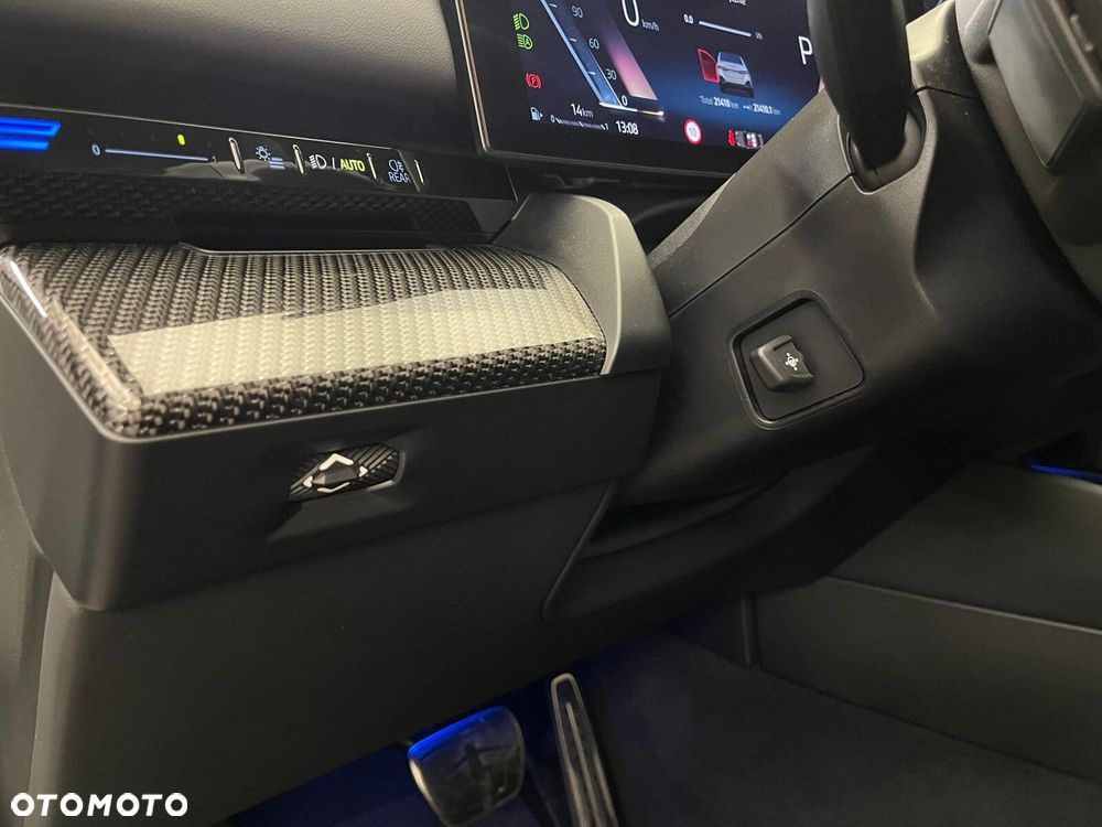 BMW Seria 5 520i mHEV M Sport - 19