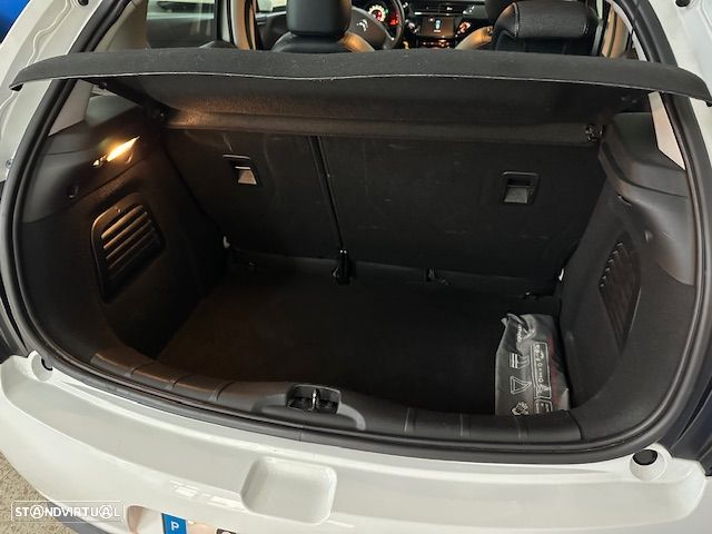 Citroën C3 1.2 PureTech Seduction - 21