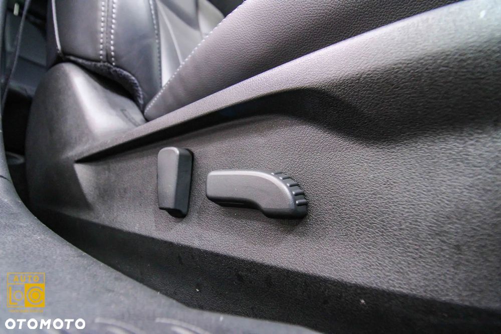 Subaru Outback 2.5i Platinum (EyeSight) Lineartronic - 37