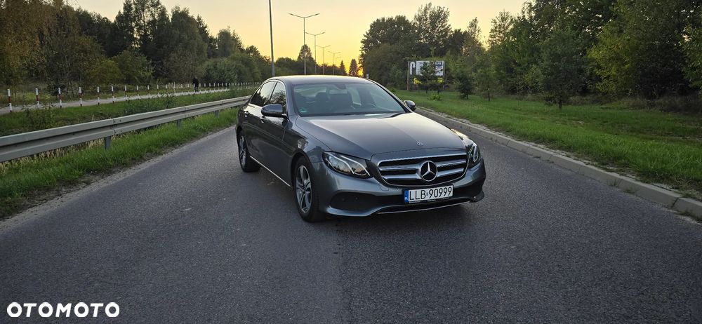 Mercedes-Benz Klasa E 200 9G-TRONIC Avantgarde - 28