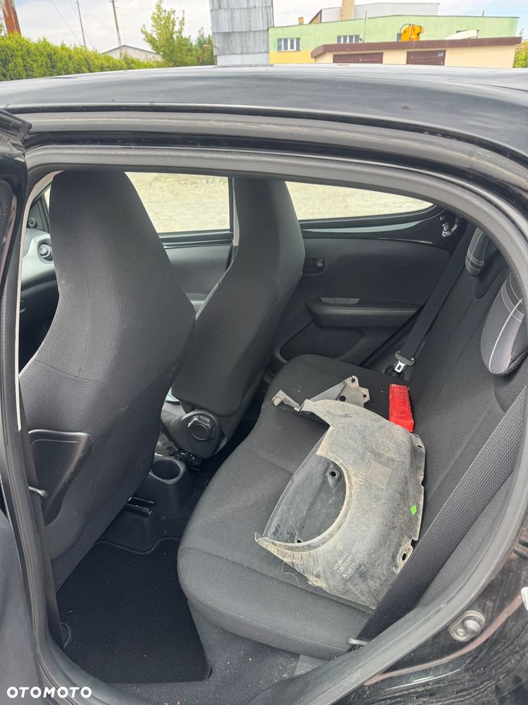 Peugeot 108 - 8