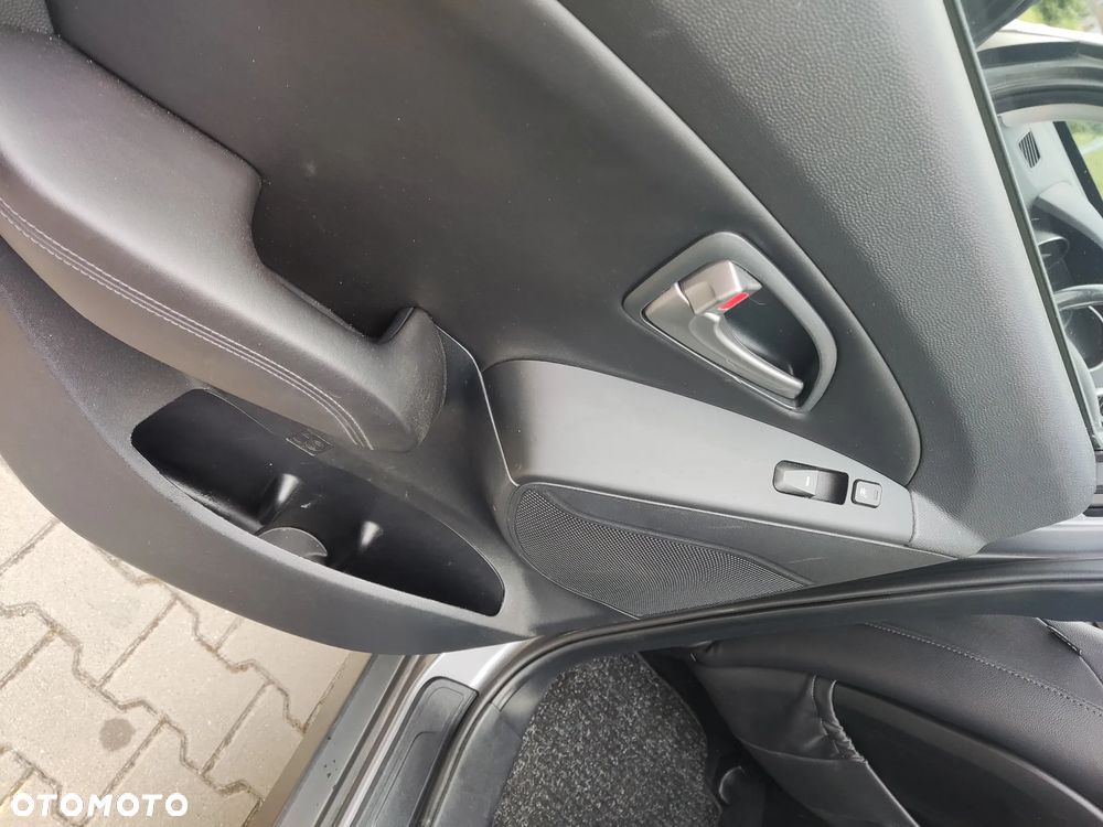 Hyundai Tucson 2.0 CRDI 4WD Automatik Premium - 19