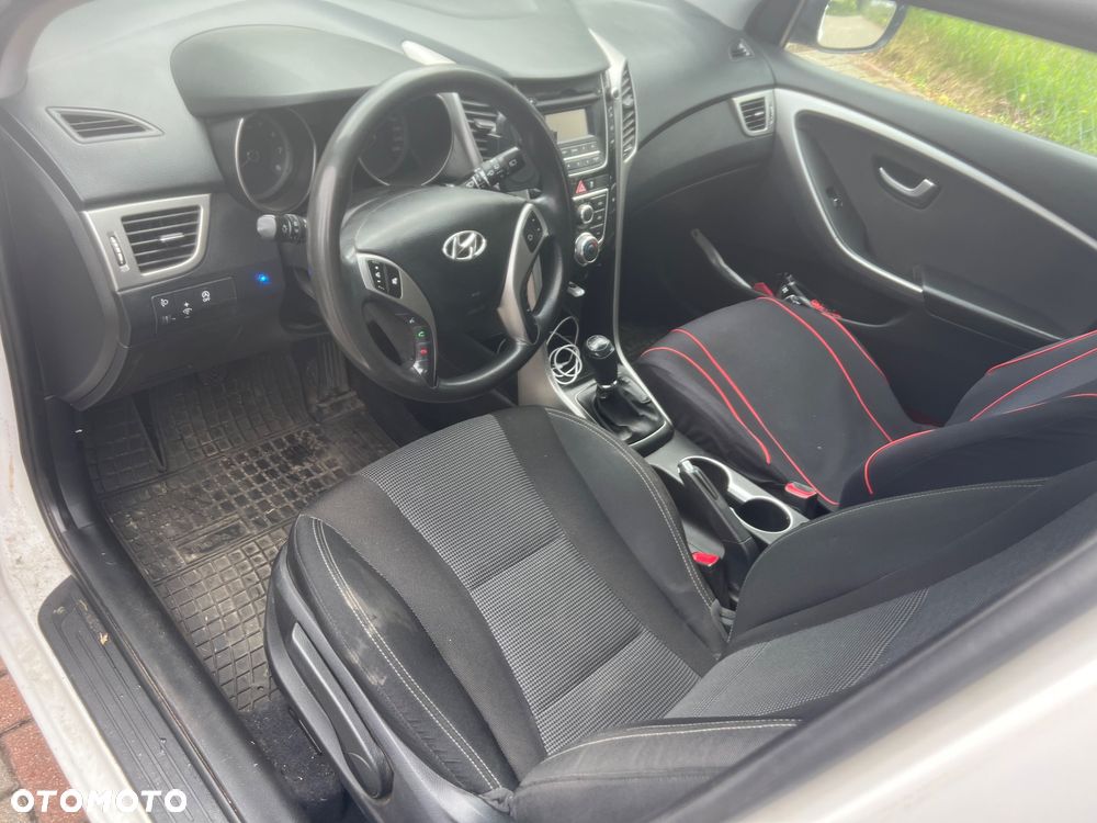 Hyundai i30 1.6 GDI Classic - 4
