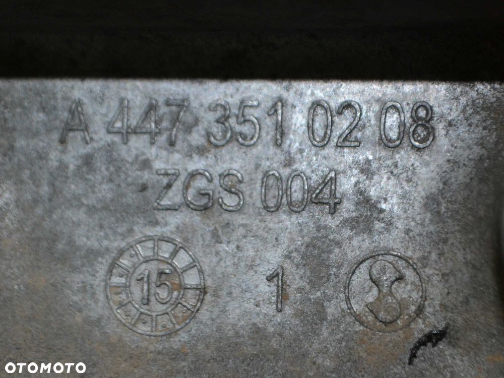 Dyferencjał dyfer tył Mercedes VITO 447    2.93  / 44:15 / - 6