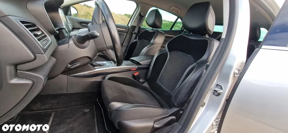 Renault Megane 1.3 TCe FAP Intens EDC - 8