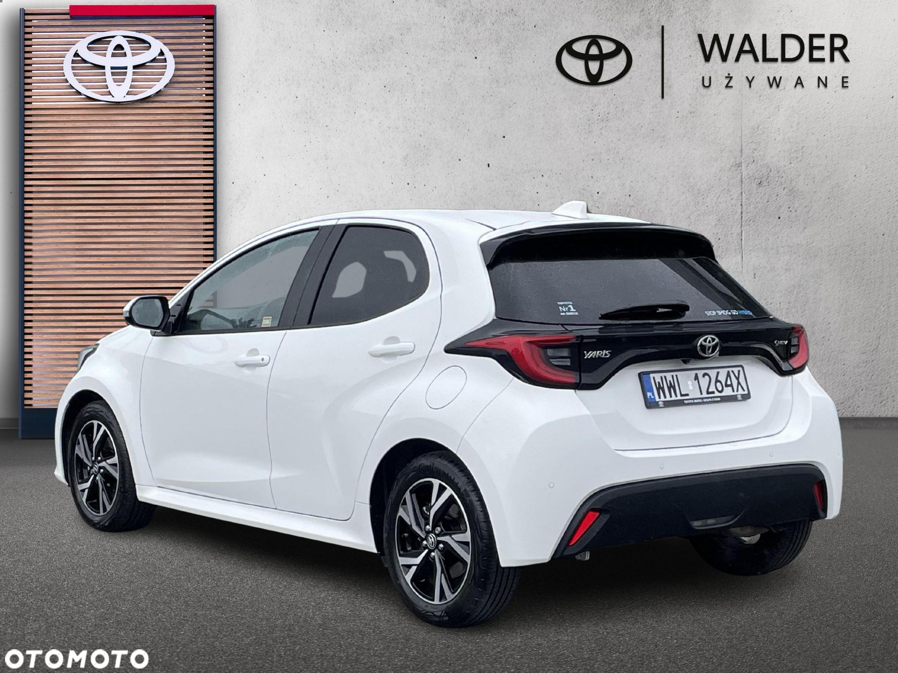 Toyota Yaris Hybrid 1.5 Style - 4