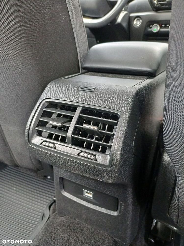 Citroën C4X 1.2 PureTech Shine Pack S&S EAT8 - 31