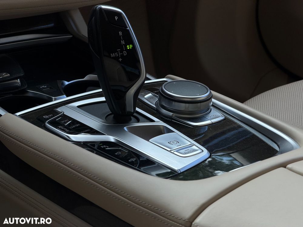 BMW Seria 7 730Ld - 15