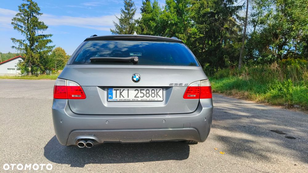 BMW Seria 5 525d - 8