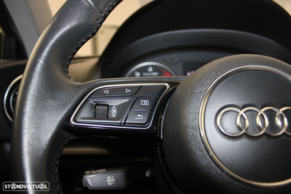 Audi A3 Sportback 1.6 TDI - 10