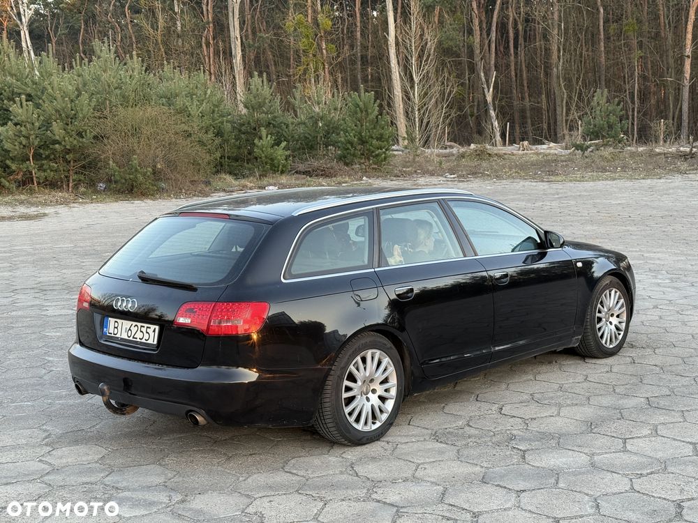 Audi A6 Avant - 4