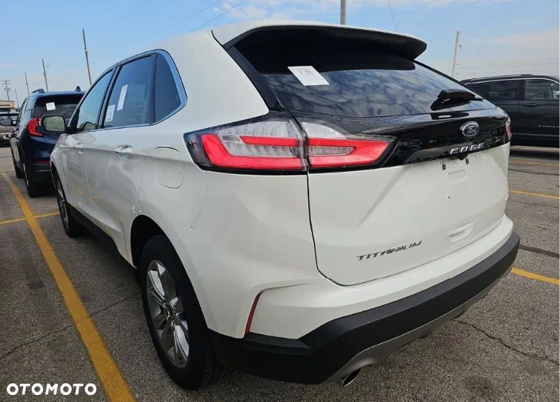 Ford Edge - 5