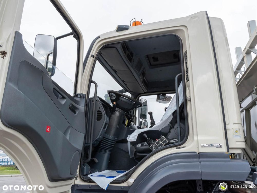Mercedes-Benz AXOR 1833 4x4 HIAB 166 HDS Żuraw Wywrotka Chwytak - 16