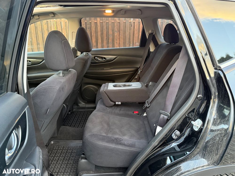 Nissan X-Trail 1.6 dCi ALL-MODE 4x4i N-Connecta - 13