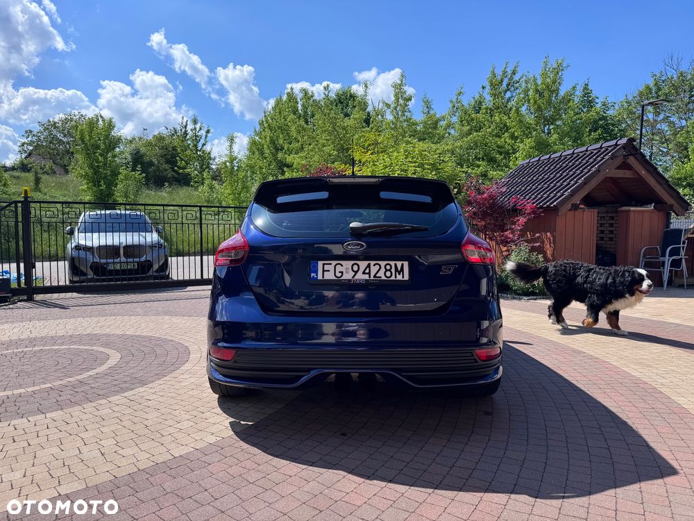 Ford Focus 2.0 EcoBoost ST - 5