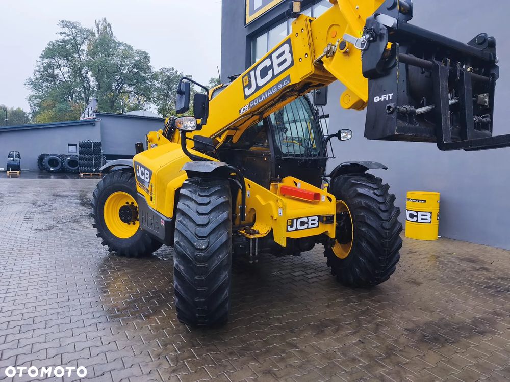 JCB 560-80 - 4