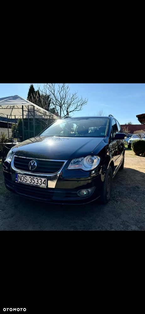 Volkswagen Touran - 2