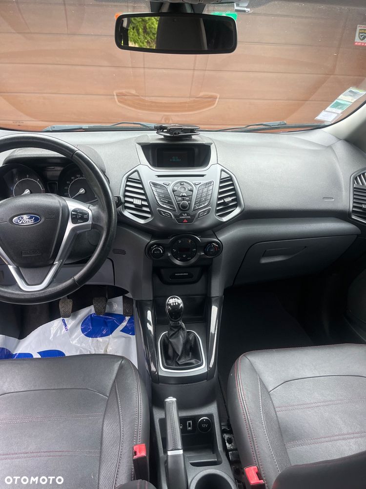 Ford EcoSport 1.5 TDCi TITANIUM - 22